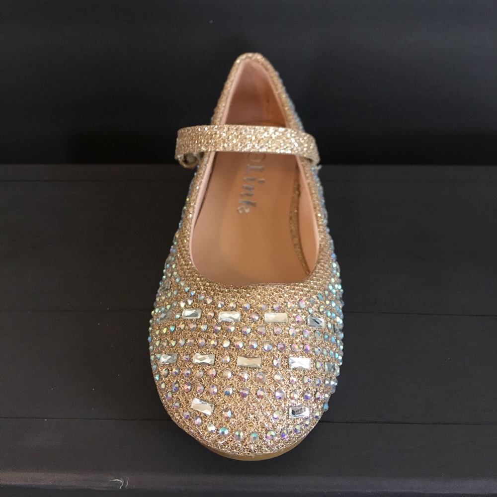 Mika-41 - Picture 2 of 5